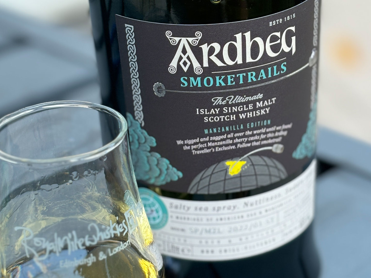 ardbeg-smoketrails_promo.jpg