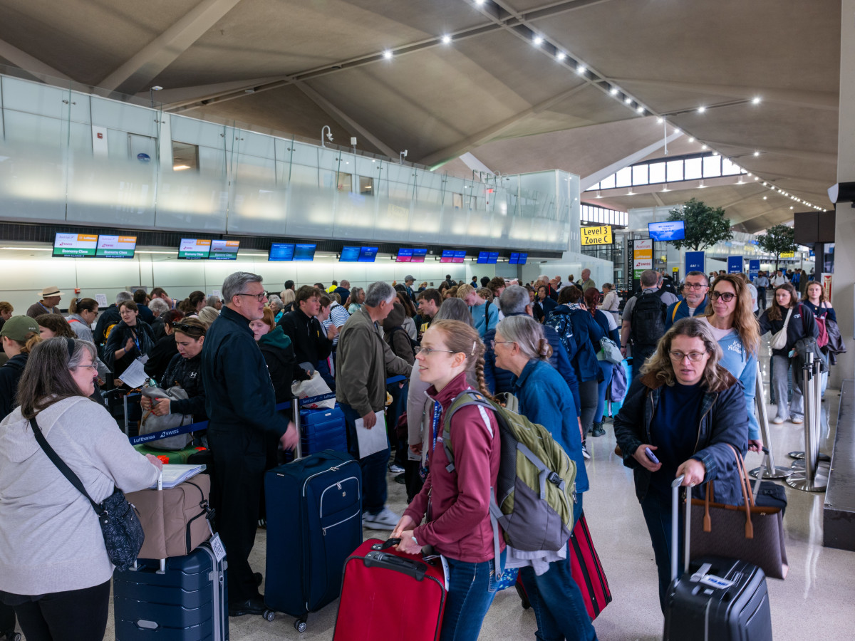 The FAA is set to start cutting flights to contend with delays and staffing shortages