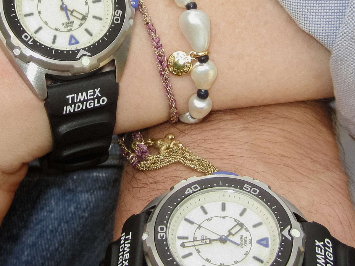 REBECCA 21jewels 腕時計 Timex Releases the Intrepid x Dimepiece Edition - Men's Journal