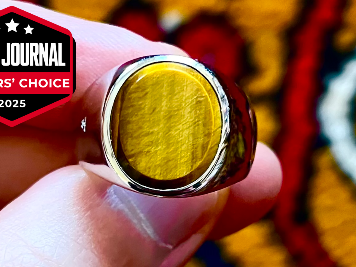 Men's Signet Ring: The One Piece of Jewelry You Should Buy - Men's