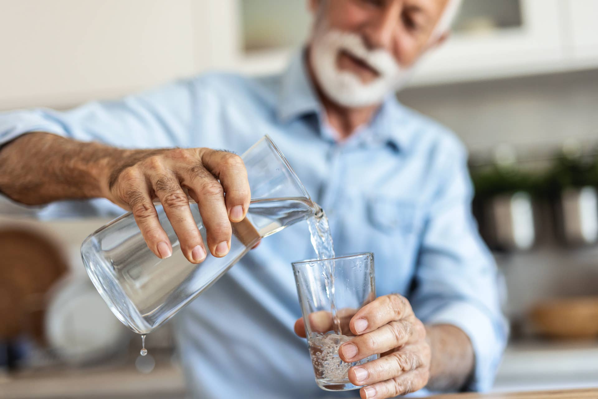 Trainer Explains How Smart Hydration Can Boost Your Metabolism - Men's  Journal