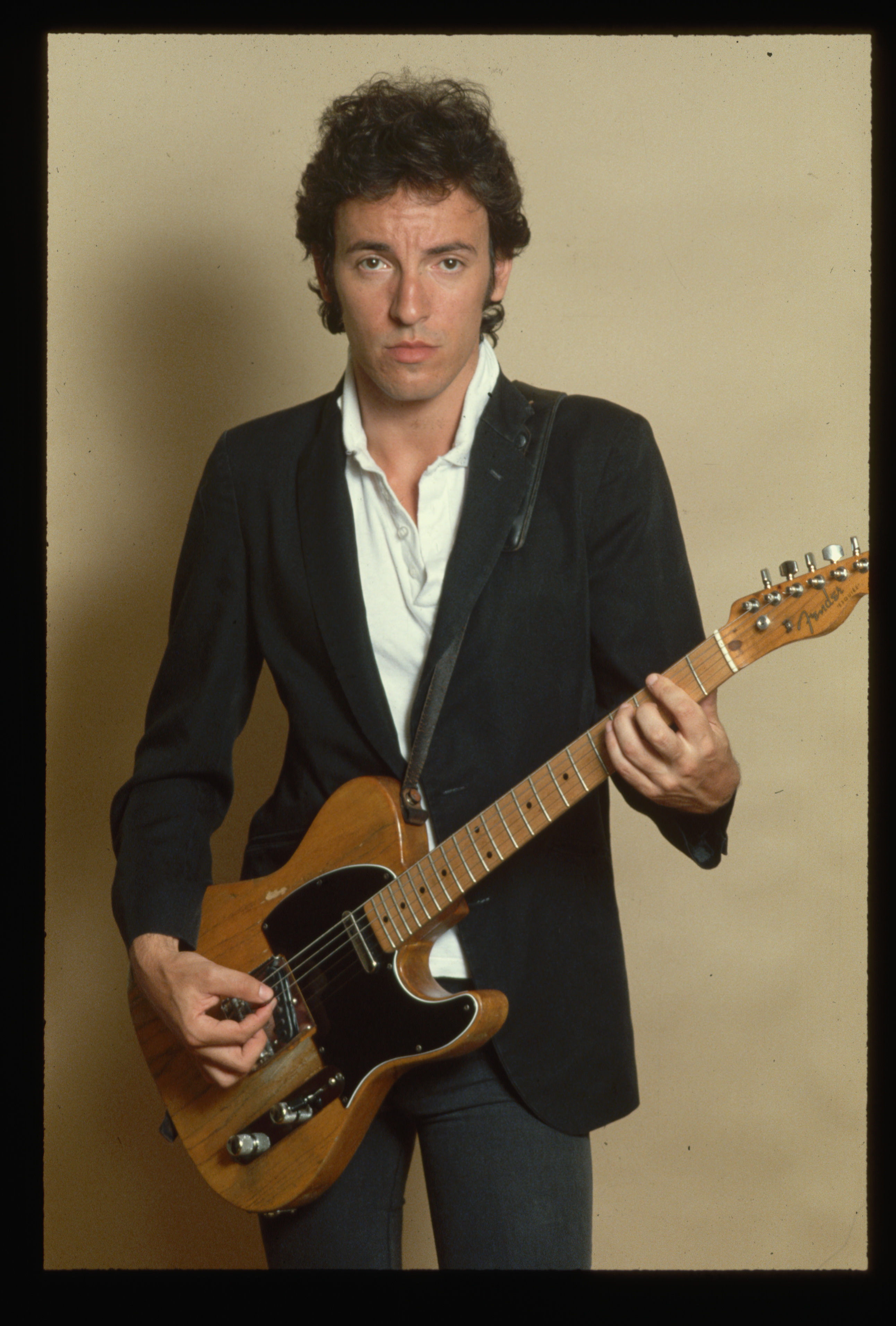 The Story of Bruce Springsteen's Customized Fender Telecaster Guitar -  Men's Journal, image size:2584x3823