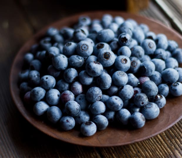 20 Get-Fit Foods for Weight Loss, Dieting, and Building Muscle 57 2 blueberries