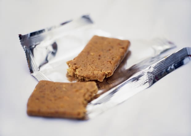Decoding Protein Bars: How to Pick the Right One