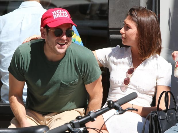 Photos: Jonah Hill's stunning weight loss 10 2 jonah hill shows off his new lean physique