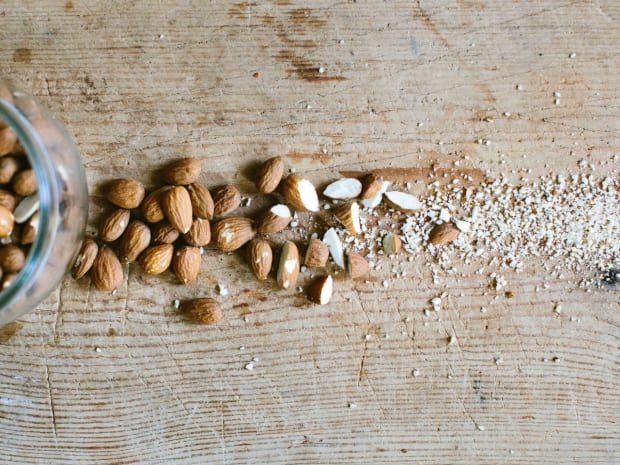 10 Ways to Lose Your Gut, According to Science 20 2 eat the right fats
