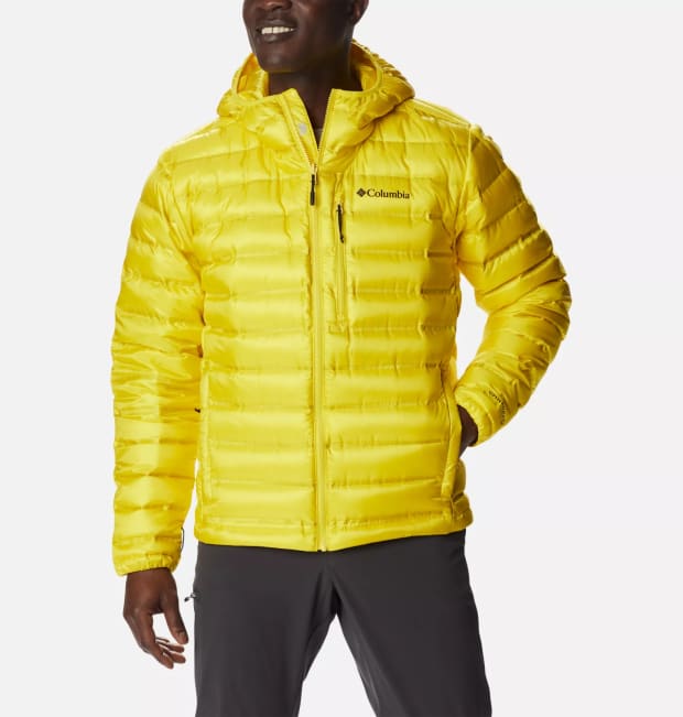 Best Lightweight Puffy Shells and Packable Down Jackets