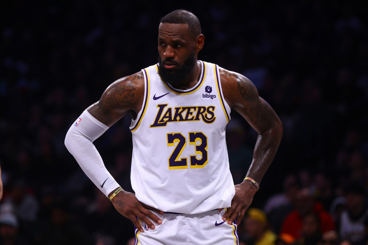 Lebron James Offers Retirement Update After Remarkable 40-Point Performance
