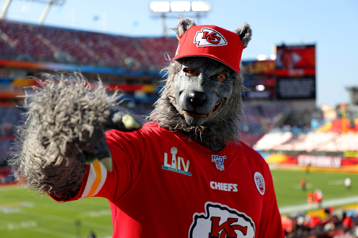 KC 'Chiefsaholic' Superfan Must Pay $10M for Robberies, Assault