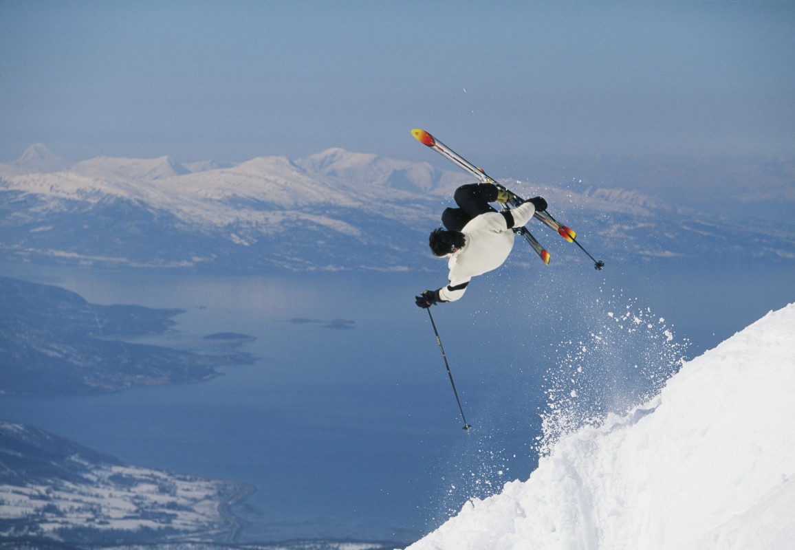 Daredevil Skier Dies While Attempting ‘High-Risk Stunt’ Over Highway