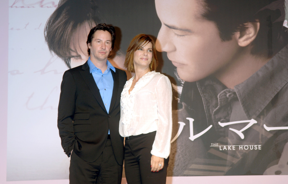 Keanu Reeves, Sandra Bullock Want Sequel to One of Their Most Popular Movies