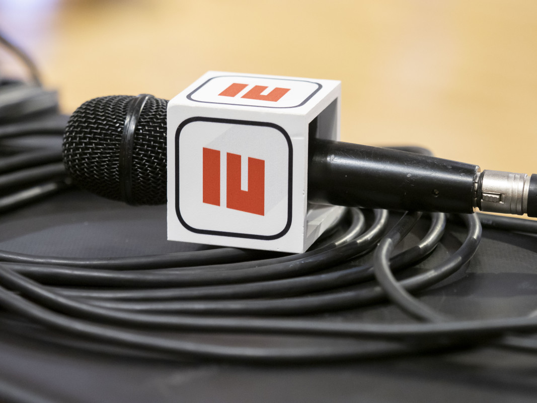 ESPN zamenjal Doris Burke s Timom Leglerjem v vodilni NBA ekipi, a podaljšal pogodbo z Burke