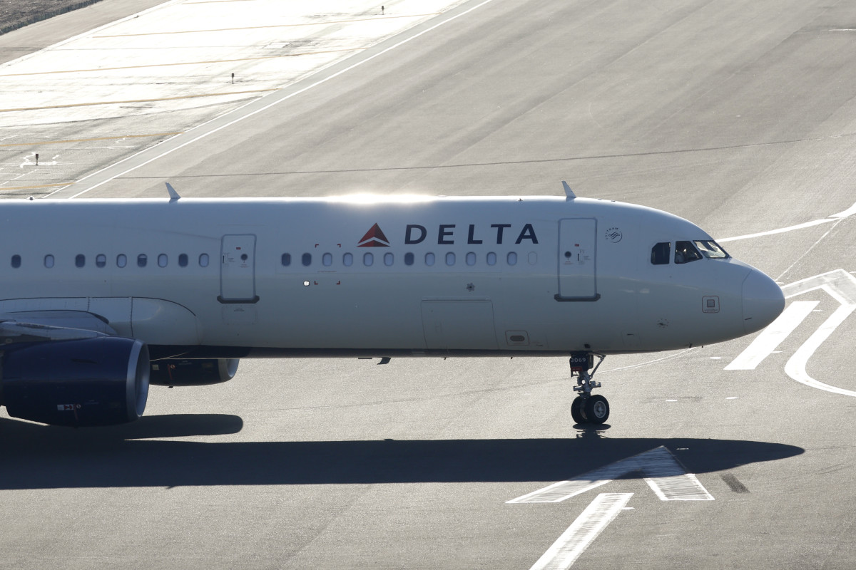 Delta Responds to Moana Girl's Viral Singing During Hours-Long Flight Delay