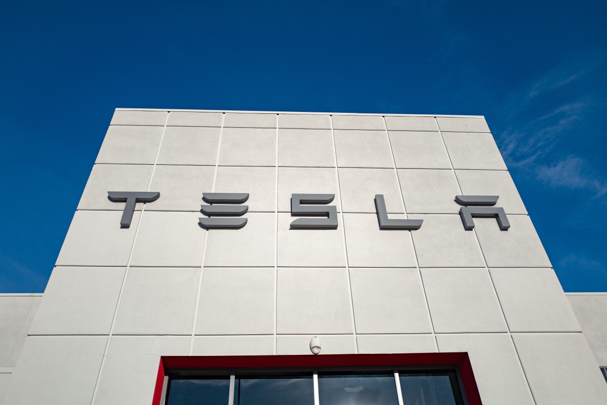 Tesla Faces False Advertising Lawsuit