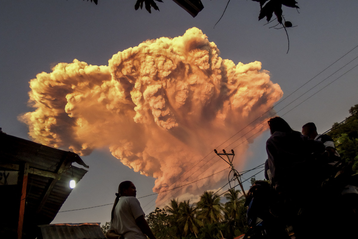 Mount Lewotobi Laki Laki Volcano Eruption