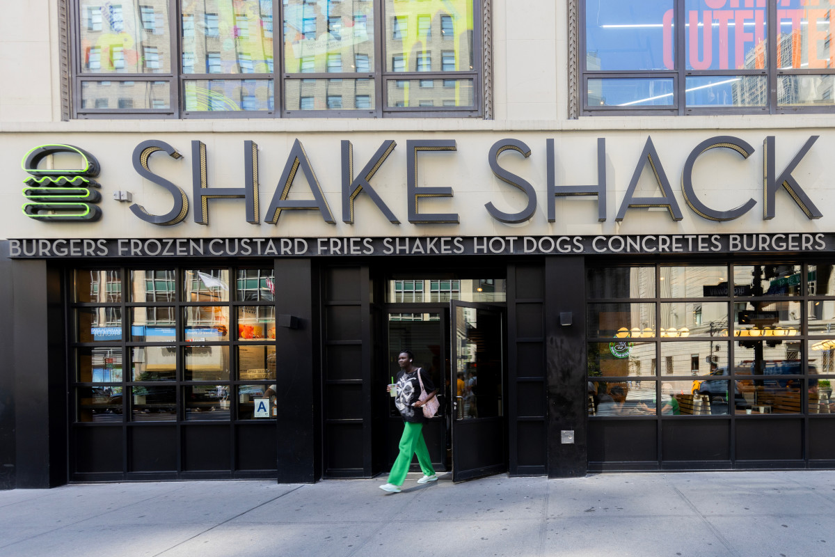 Shake Shack restaurant