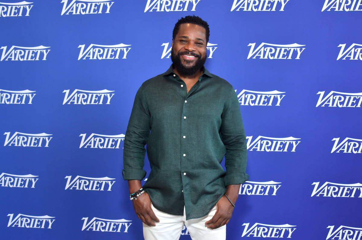 Zvezdnik serije 'Cosby Show' Malcolm-Jamal Warner umrl pri 54 letih