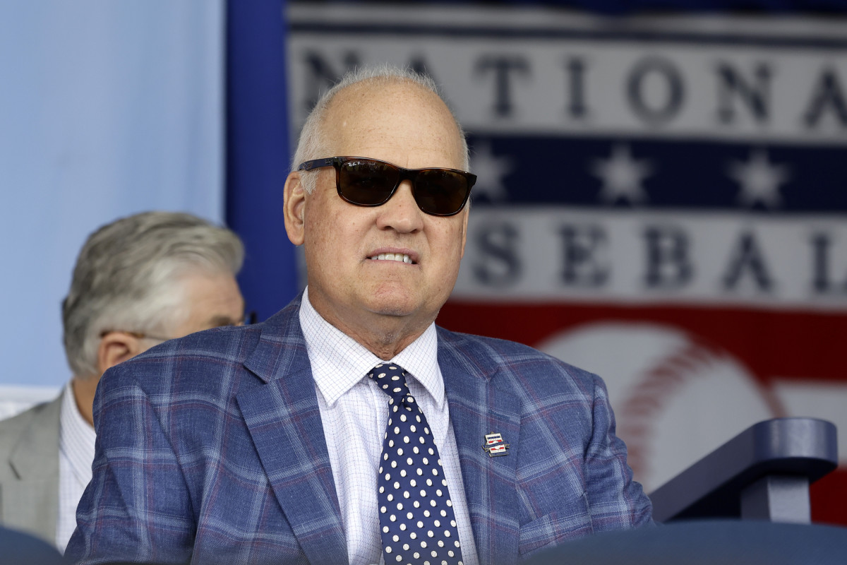 MLB Hall of Famer Ryne Sandberg Dead at 65