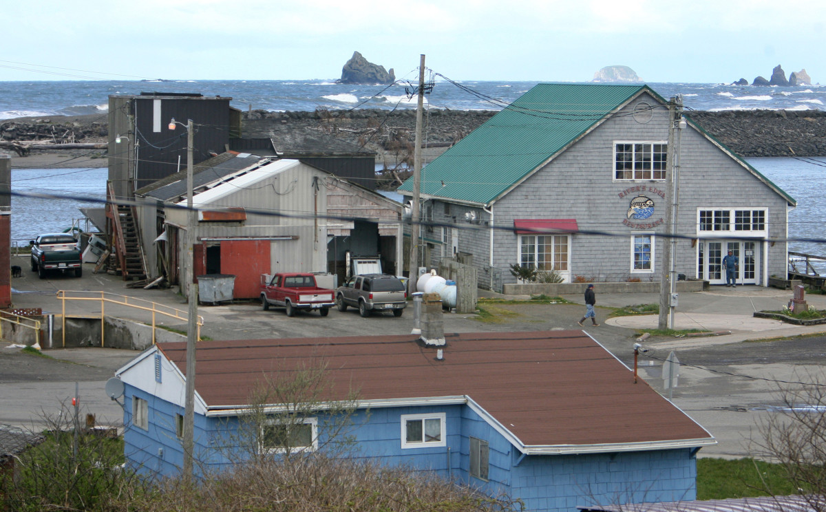 Washington Tsunami 'Warning': Live Map, Tracker & Arrival Times