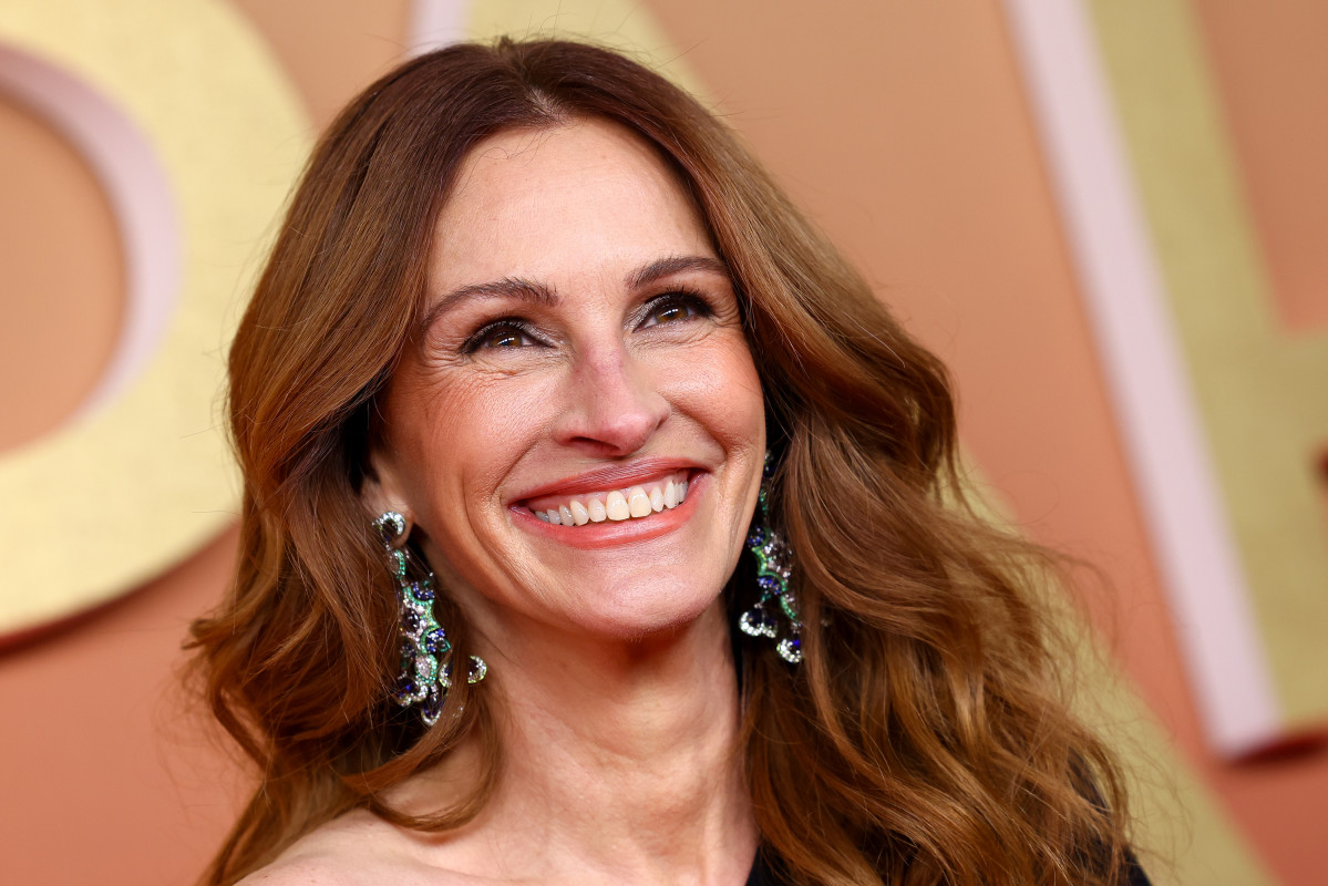 Julia Roberts’ Son Phinnaeus Wows Fans With Skateboarding Moves in Rare Clip from Danny Moder