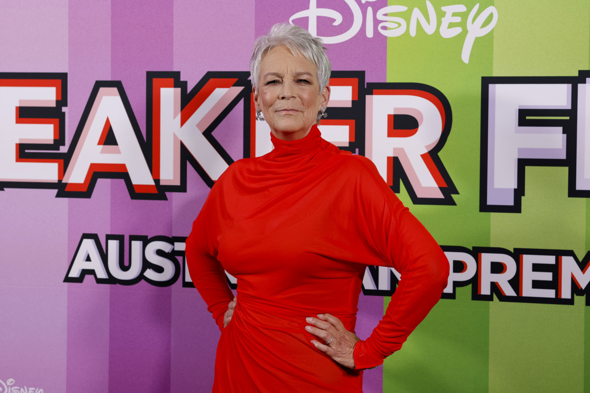 Jamie Lee Curtis Defends 'Freakier Friday' After 'Harsh' Review