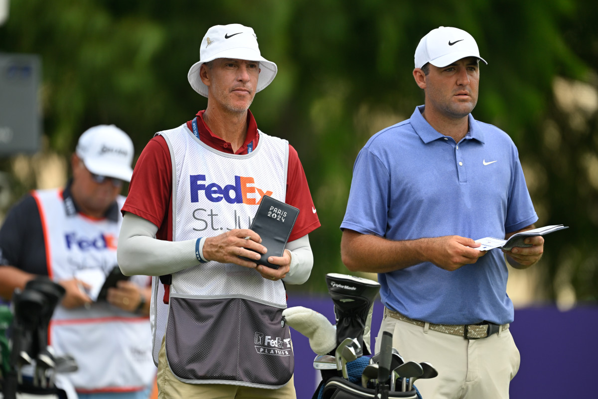 Scottie Scheffler ostal brez svojega dolgoletnega nosača na finalnem krogu FedEx St. Jude Championshipa