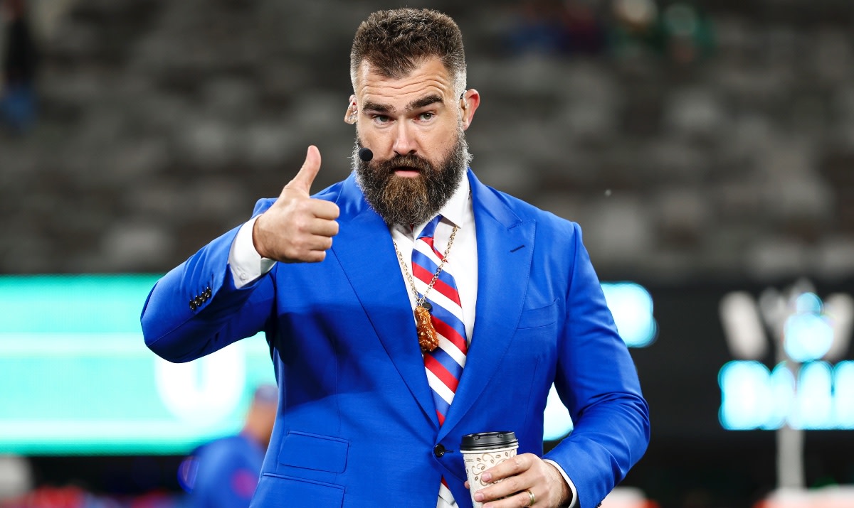 Jason Kelce Is Loving Taylor Swift’s Description of Travis Kelce