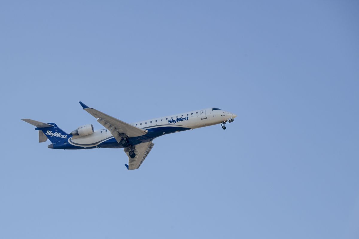 Hongkonško letališče ponovno odpira severno stezo po nesreči tovornega letala