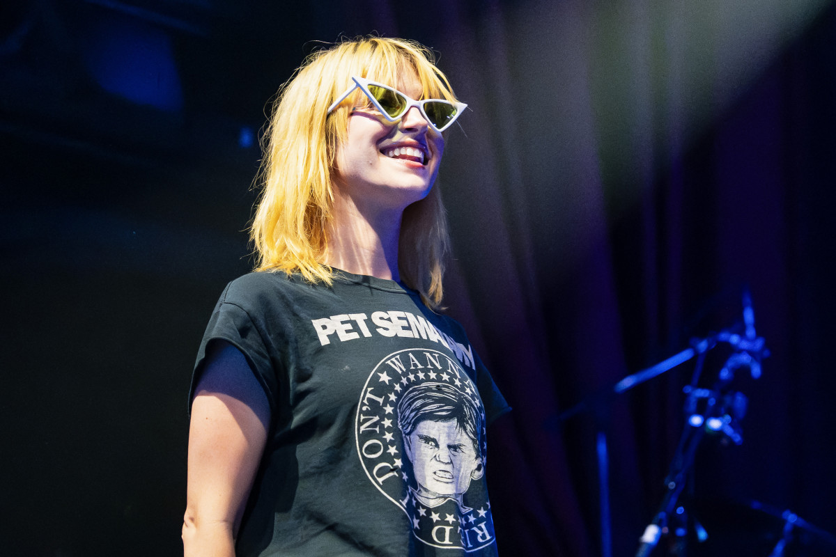 Paramore's Hayley Williams Names 'Racist Country Singer' Referenced in New Song