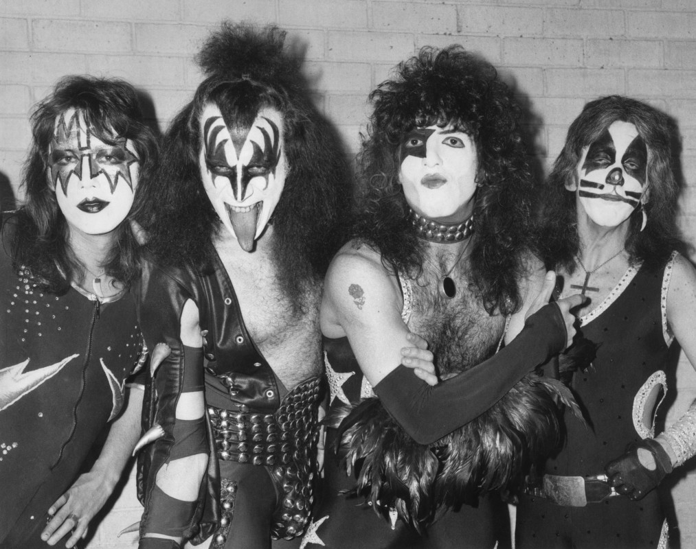 Gene Simmons and Paul Stanley React to KISS Rocker Ace Frehley's Death