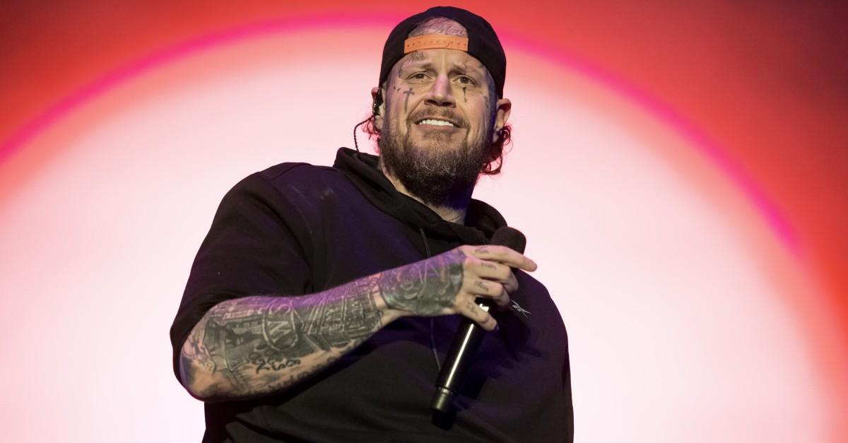 Jelly Roll se pritožuje nad obravnavo v trgovini Louis Vuitton v Sydneyju