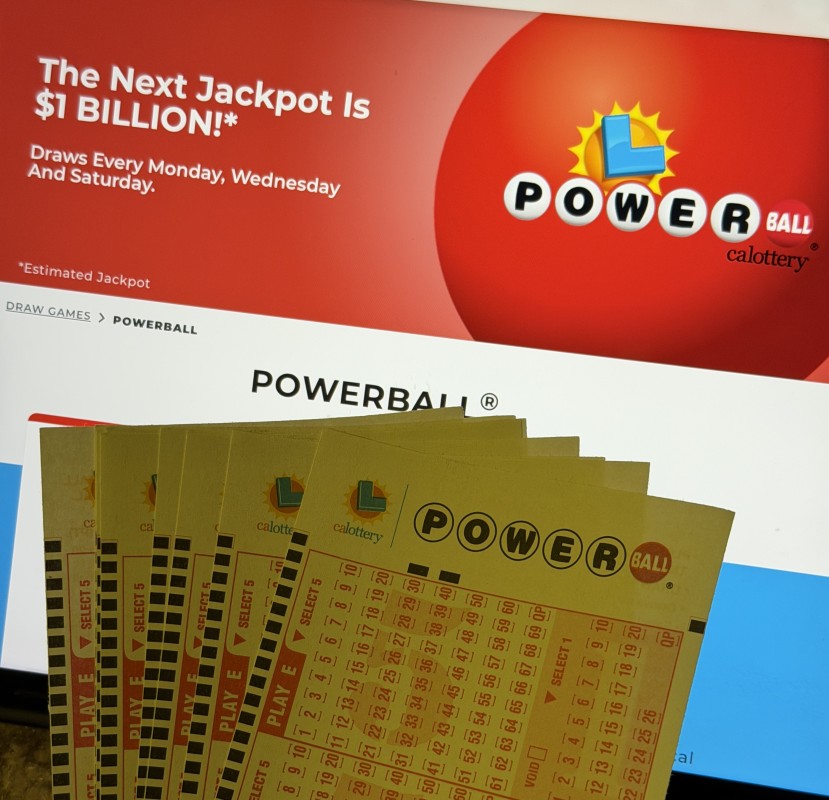 Powerball Lottery Jackpot Soars to $1 Billion: How to Get the Winning Numbers