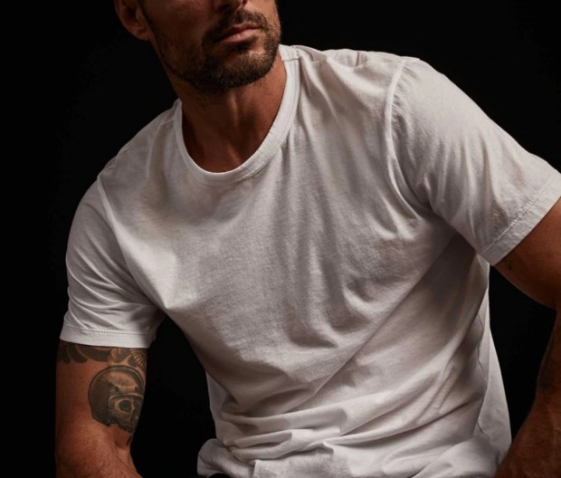 The Best Men’s Slim-Fit T-Shirts for 2023 40 12 james perse luxe lotus jersey tee