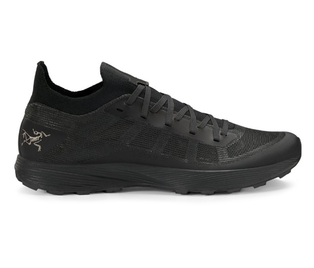 The Best Walking Shoes for Traveling 44