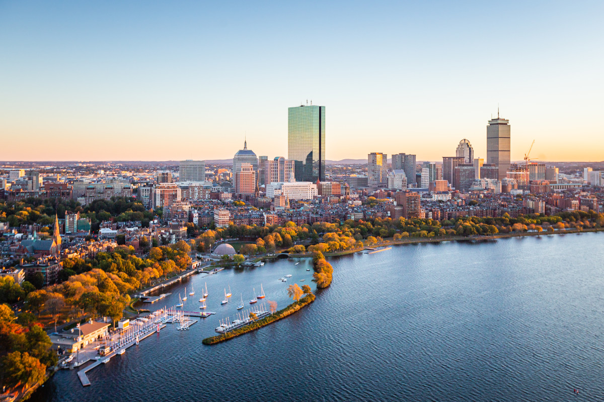 Boston Travel Guide: History, Sailing, No-BS Seaside Eats