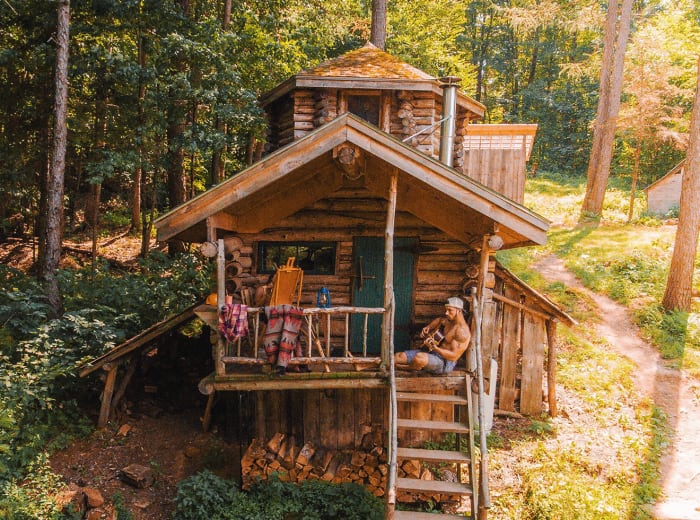 Autumn Travel The Best Airbnbs for Viewing Fall Foliage Men's Journal