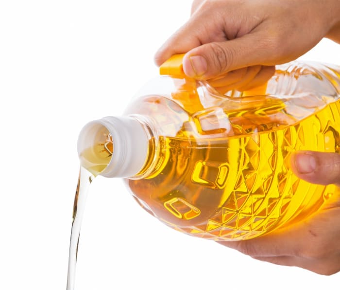 15 Foods to Avoid for Weight Loss Men's Journal Men's Journal