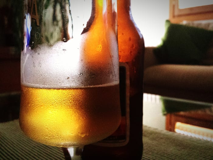 The Right Temperature to Drink Different Beers, from IPAs to Stouts