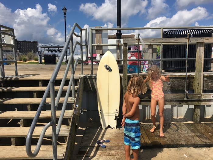 The Coolest Public Beach Showers in the U.S. Men