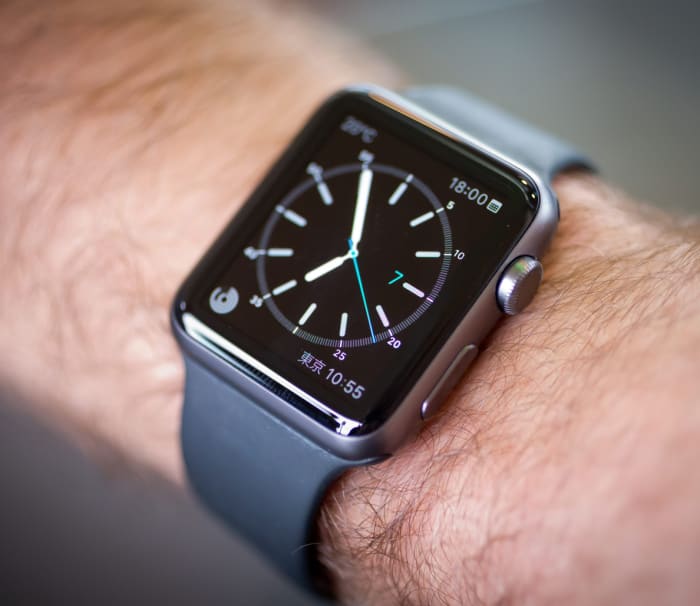 The Best Apple Watch Workout Apps Men's Journal Men's Journal