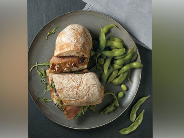 Seared Tuna Steak Sandwiches With Edamame Men's Journal