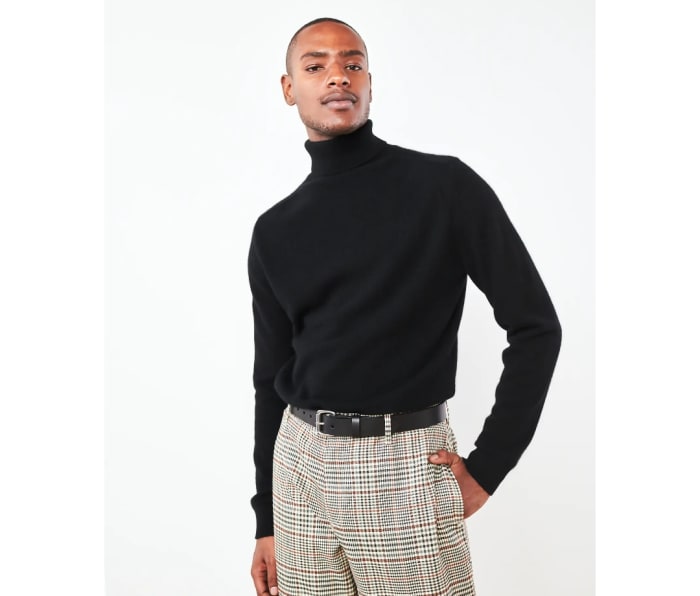 10 Best Men's Turtlenecks of Winter 202223 Men's Journal Men's Journal