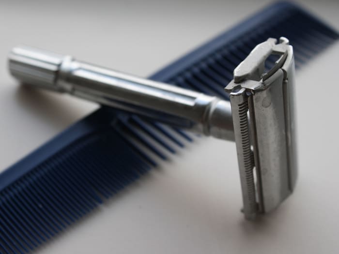 How to Shave With a Safety Razor (and Why to Try One) Men's Journal