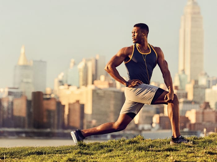 How to Eat to Get Lean and Show - Main2 Stretch