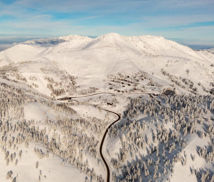Powder Mountain Biggest U.S. Ski Resort With Smallest Crowds Men's