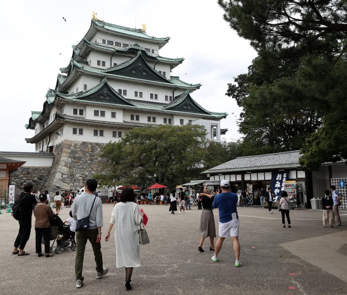 10 Best Cities to Visit in Japan Men's Journal
