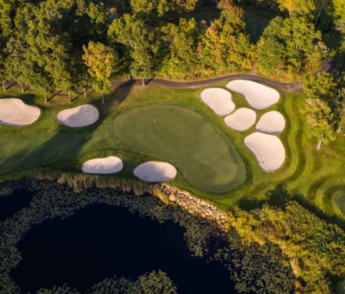 7 Best Golf Trips in America to Beat the Crowds Men