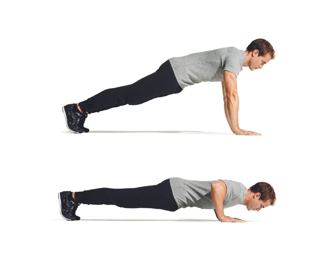Building Bigger Pecs 2025: Man in gray t-shirt and black pants performs pushups.