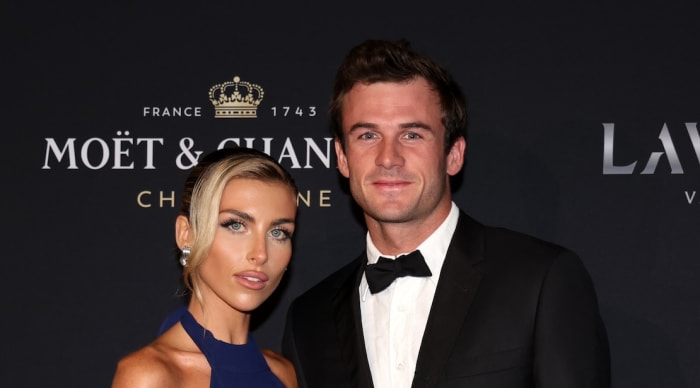 See The Photos! Tommy Paul & Paige Lorenze'S Dream Engagement - p0hhprl