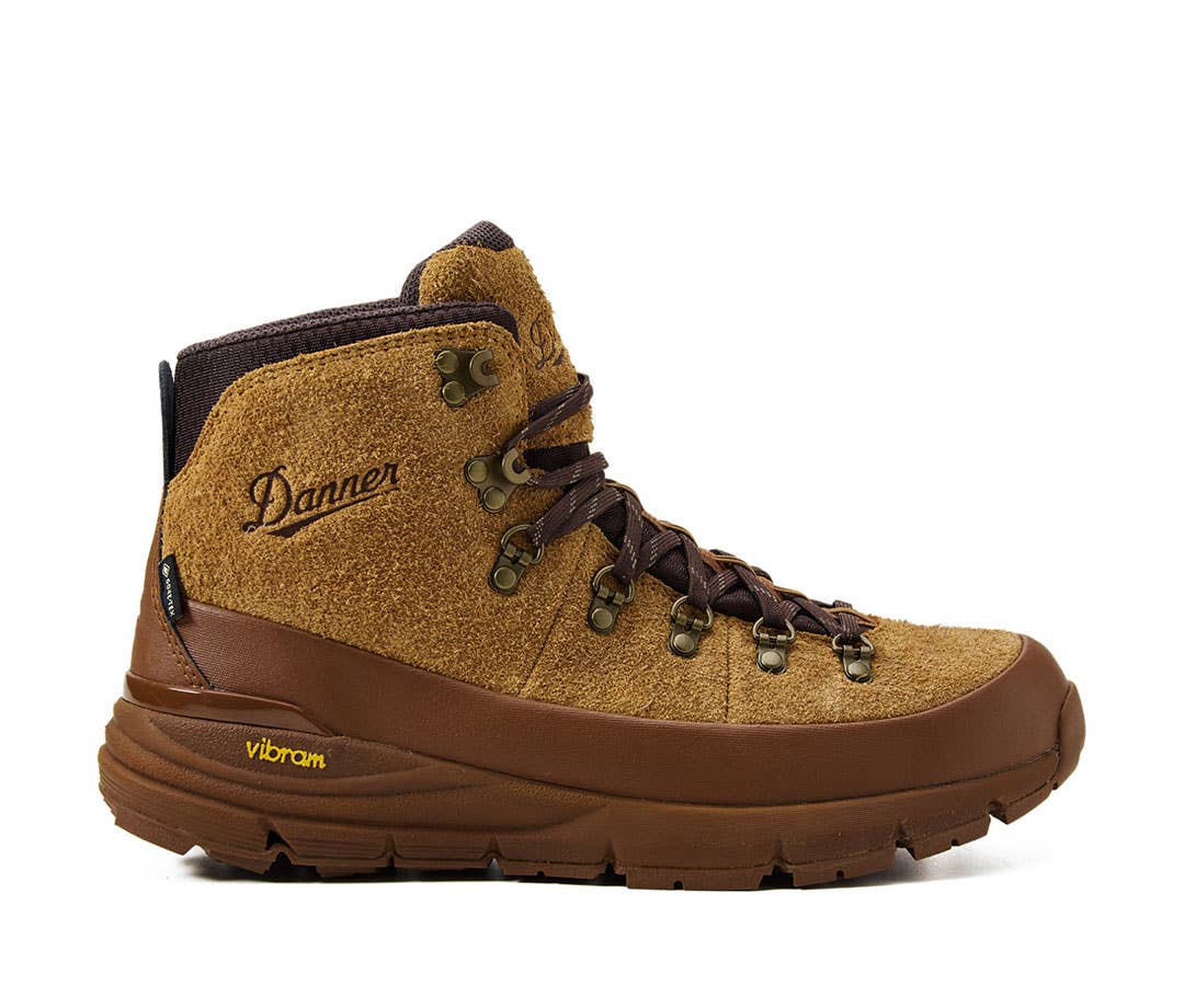 Best Travel Gifts for Men: Danner X Huckberry Mountain 600